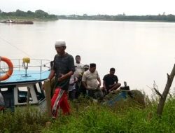 Warga Tolak Penambangan Pasir di Sungai Batanghari