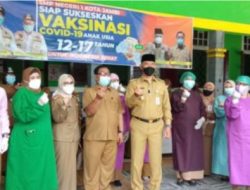 Walikota Jambi Tinjau Pelaksanaan Vaksinasi Anak di SMPN 1