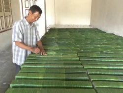Perajin Tempe di Jambi Pusing
