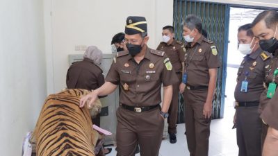 Jamwas Kejagung Inspeksi Jajaran Kejati Jambi