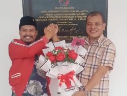 Aynur Ropik Kembalikan Berkas Pendaftaran di PDI Perjuangan