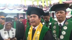 Ribuan Mahasiswa UIN Jambi Diwisuda, Pesan Khusus Plt Rektor: Jangan Berpangku Tangan