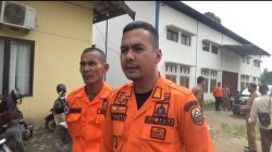 BPBD Muaro Jambi Salurkan Bantuan Kepada Warga Terdampak Banjir di Desa Tangkit