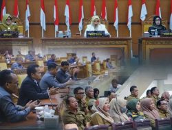 DPRD Tanjabtim Gelar Rapat Paripurna Ranwal RPJMD 2025-2029, Bupati dan Dewan Tandatangani Nota Kesepakatan