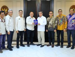 Gandeng Menaker Yassierli, IJTI Siapkan Jurnalis Mandiri dan Kompeten di Era Digital