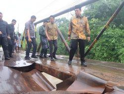 Bupati Muaro Jambi Dr. Bambang Bayu Suseno Pastikan Jembatan Kebun IX Permanen Tahun Ini