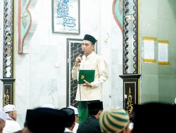Bupati Fadhil Arief Salat Id di Masjid Al Muhajirin, Ajak Warga Perkuat Hablum Minallah dan Hablum Minannas