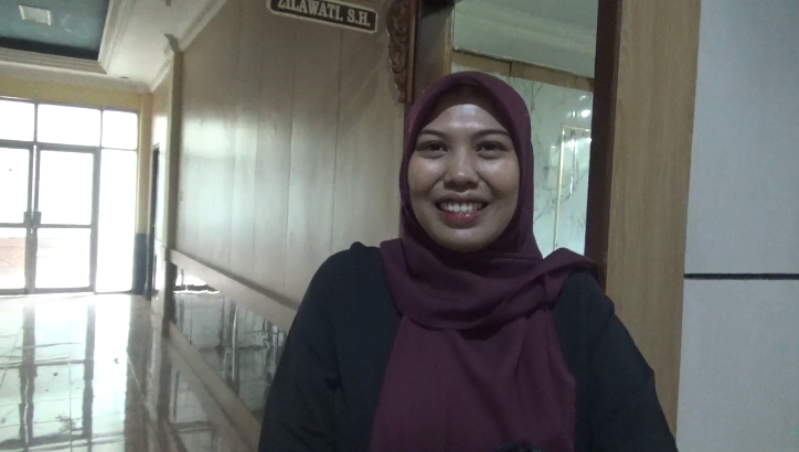 Staf DPRD Kabupaten Tanjung Jabung Timur, Reni.