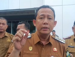 Hanya 23 Persen Jalan di Muaro Jambi yang Mantap, Bupati Bambang Bayu Suseno Minta Masyarakat Bersabar