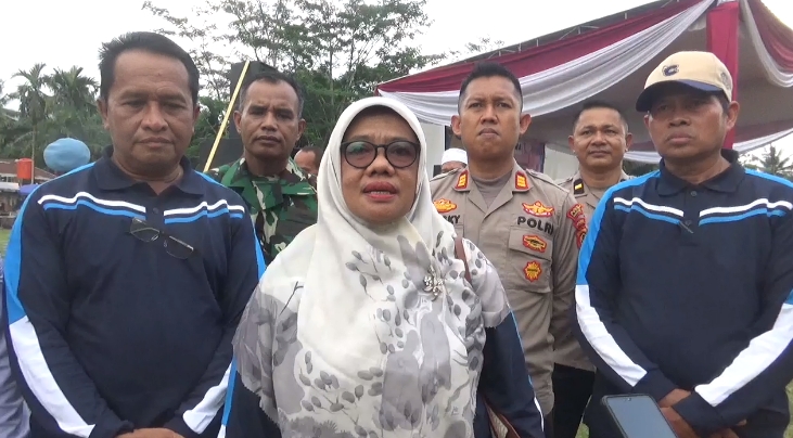 Kasi Kurikulum dan Penilaian Dinas Pendidikan dan Kebudayaan Kabupaten Muaro Jambi, Yeni Azizah, M.Pd.