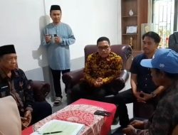 BAZNAS dan Camat Muara Sabak Barat Bantu Korban Kebakaran Nibung Putih