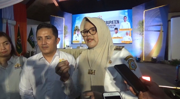 Bupati Tanjung Jabung Timur, Dillah Hikmah Sari.