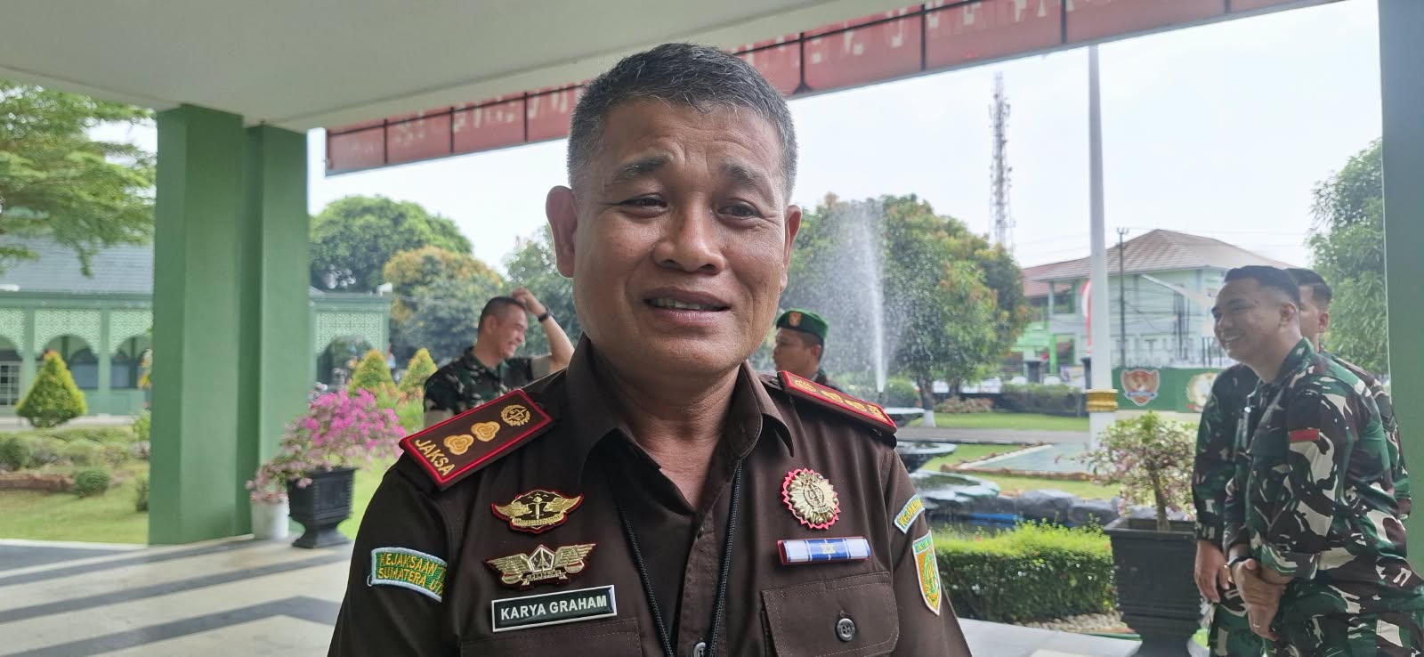 Kepala Kejaksaan Negeri Muaro Jambi, Karya Graham Hutagaol.