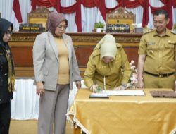 Ketua DPRD Tanjabtim Hj. Zilawati Pimpin Paripurna Penyampaian Pendapat Akhir KUA-PPAS 2027