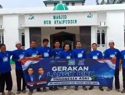 Semarakkan HUT ke-25, DPC Demokrat Tanjabtim Gelar Gerakan Langit Biru dan Bakti Sosial di Masjid