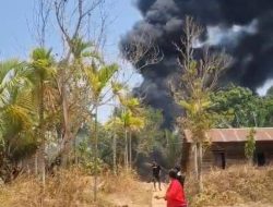 Gudang Diduga Tempat Penampungan Minyak Ilegal di Bungku Batang Hari Terbakar