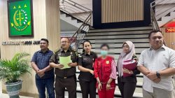 Sembunyi 1 Tahun Lebih, Terpidana Perzinahan Diciduk Tim Tabur Kejati Jambi di Tempat Kerja