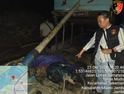 Sisir Sungai Batanghari, Polres Muaro Jambi dan Polsek Sekernan Amankan 10 Rakit Diduga Sarana PETI